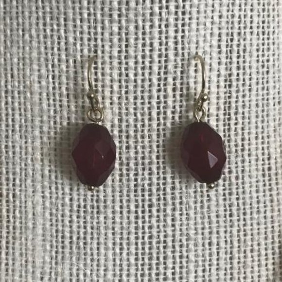 Avon Gold-Tone Beaded Necklace & Earrings Set - Picture 3 of 7